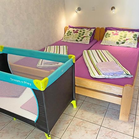 Apartments Vanessa Пореч Экстерьер фото