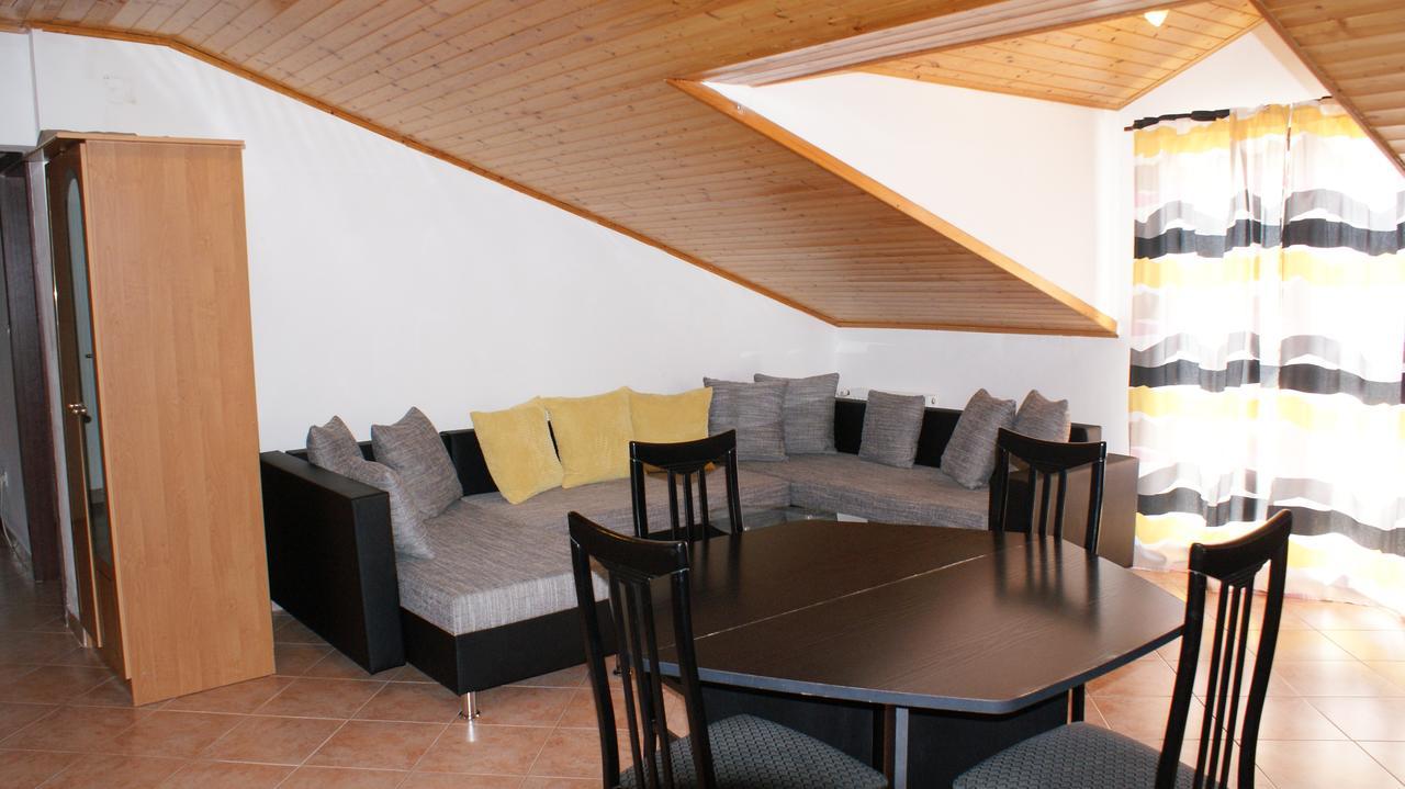 Apartments Vanessa Пореч Экстерьер фото
